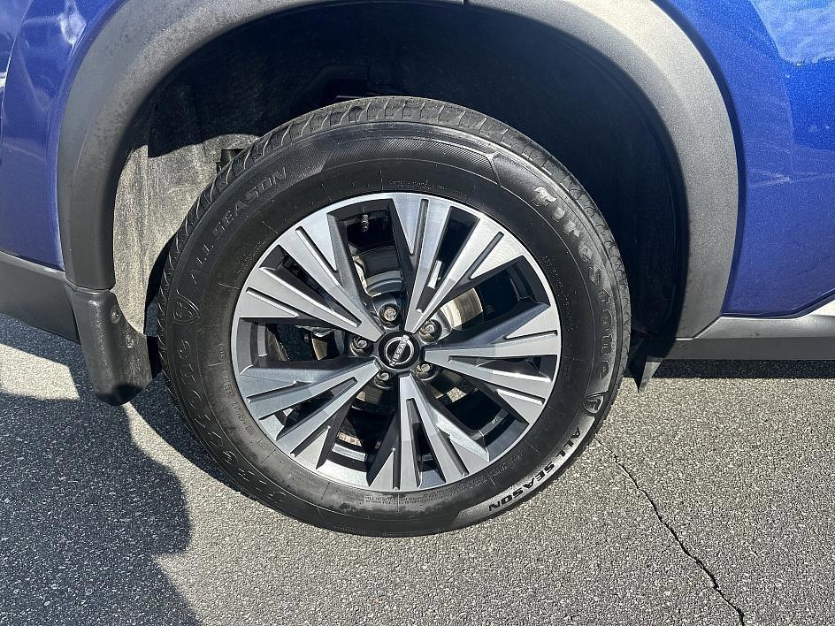 used 2022 Nissan Rogue car, priced at $19,975
