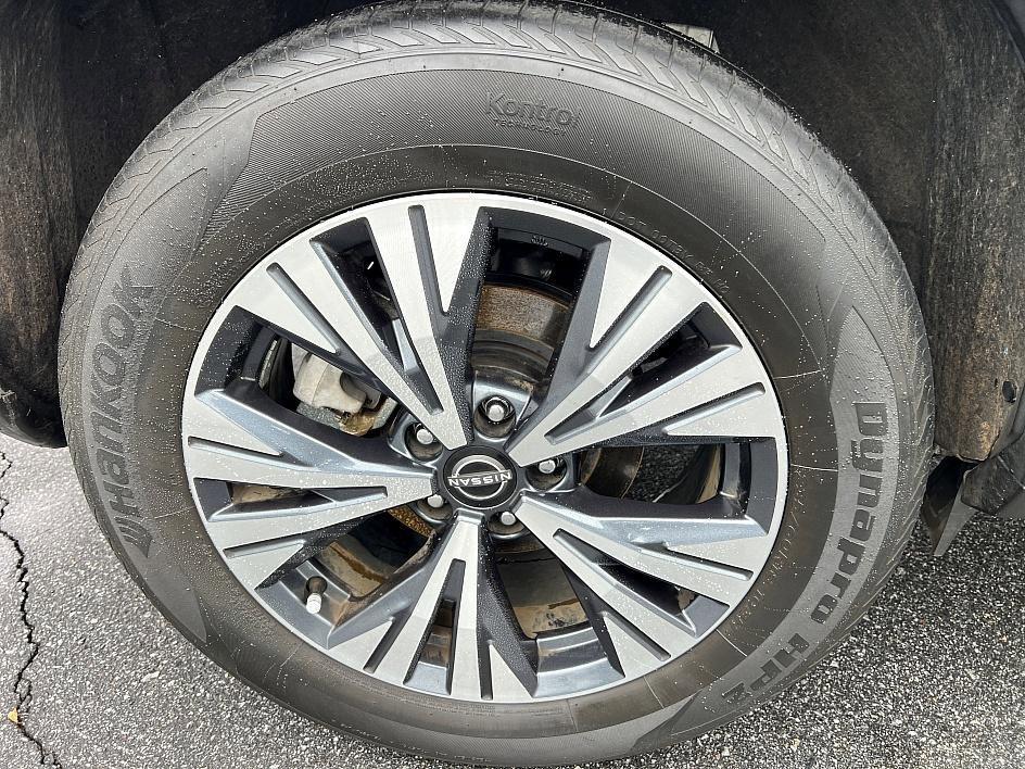 used 2023 Nissan Rogue car, priced at $25,488