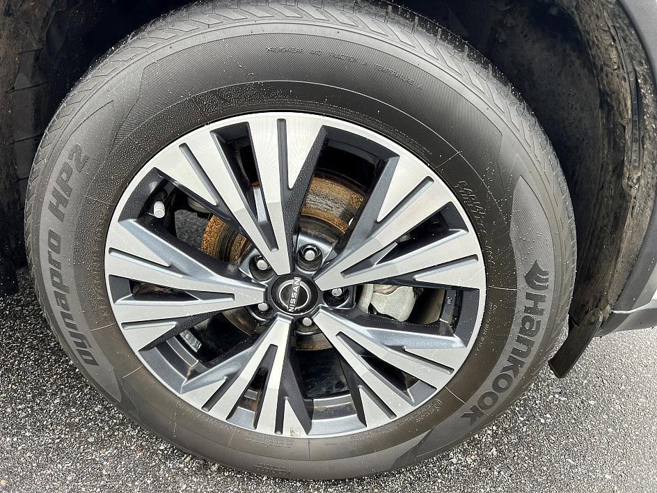 used 2023 Nissan Rogue car, priced at $25,488