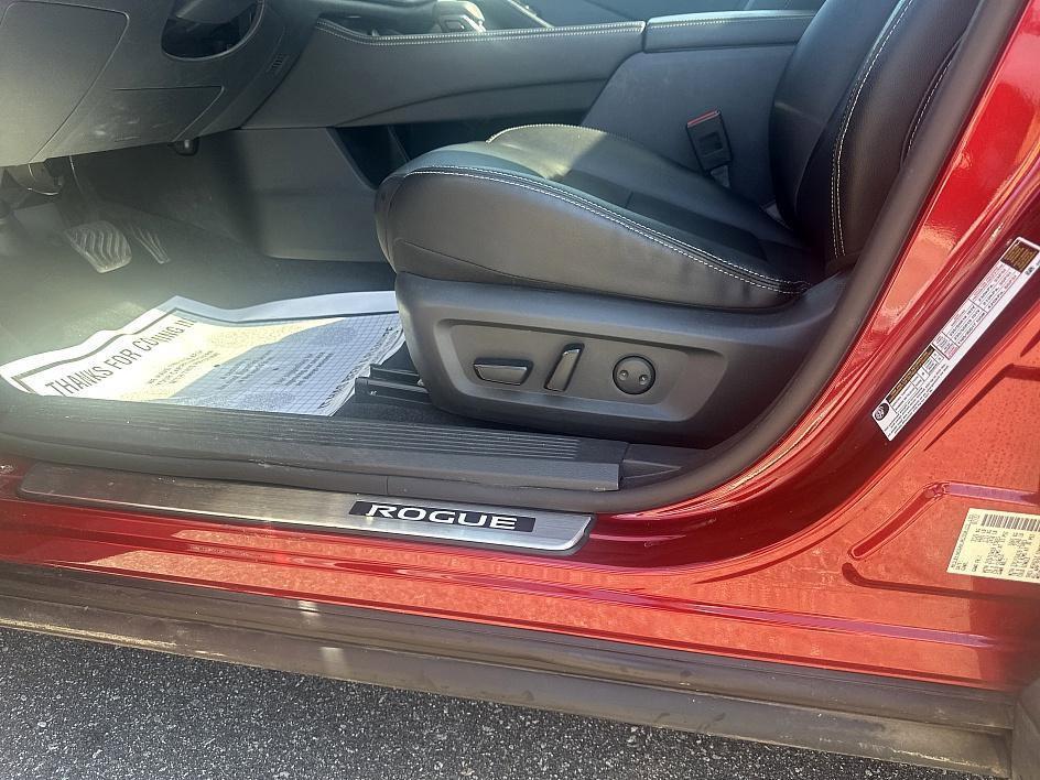 used 2022 Nissan Rogue car, priced at $24,675