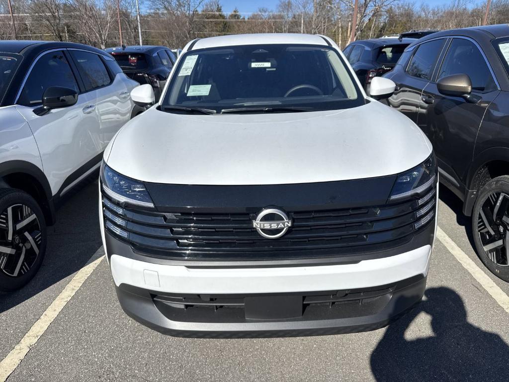 new 2025 Nissan Kicks car, priced at $25,365