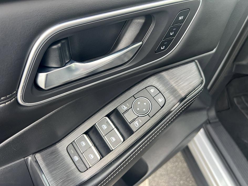 used 2021 Nissan Rogue car, priced at $25,775
