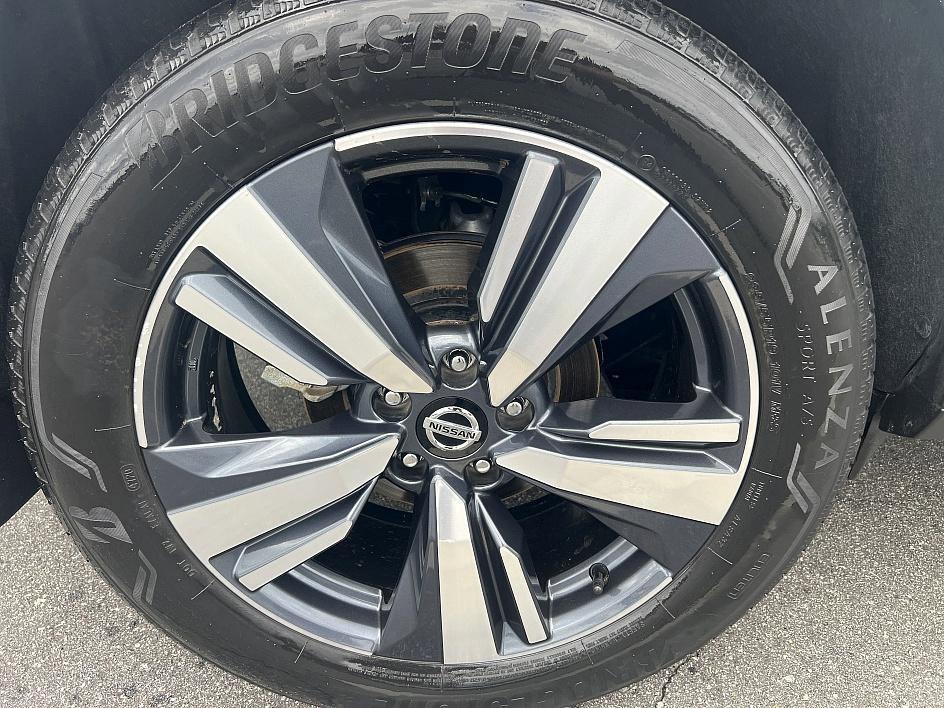 used 2021 Nissan Rogue car, priced at $25,775