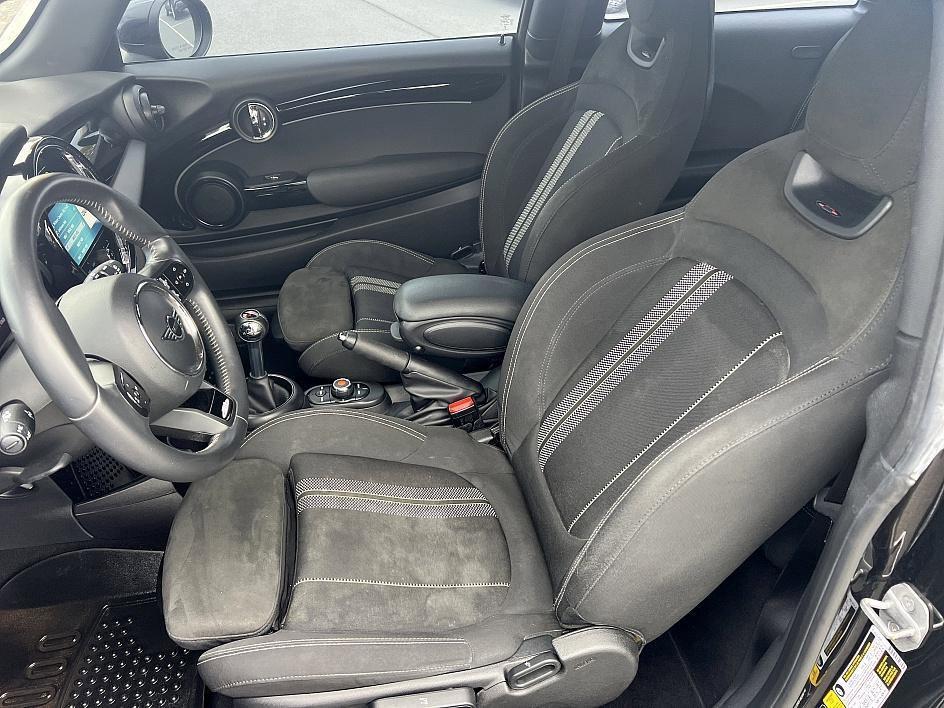 used 2022 MINI Hardtop car, priced at $22,775
