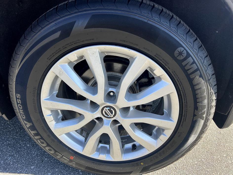 used 2019 Nissan Rogue car, priced at $15,475