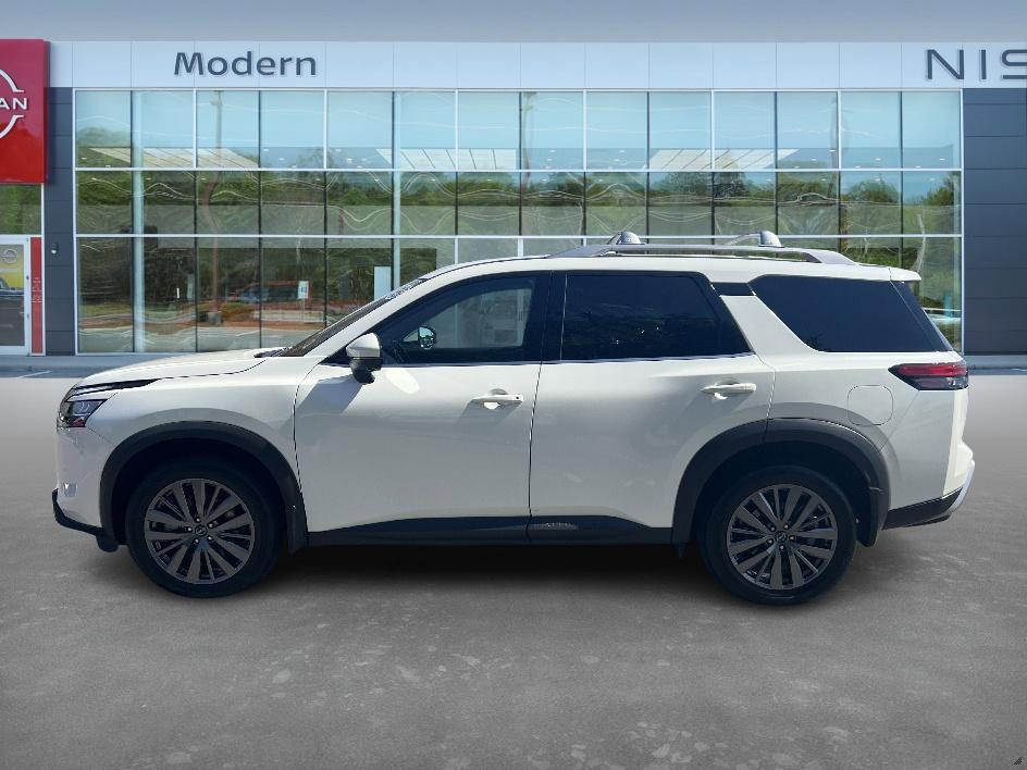 used 2024 Nissan Pathfinder car, priced at $35,475