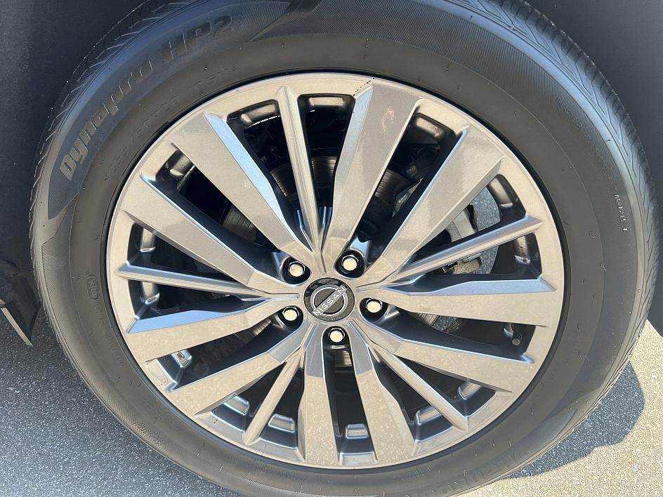 used 2024 Nissan Pathfinder car, priced at $35,475