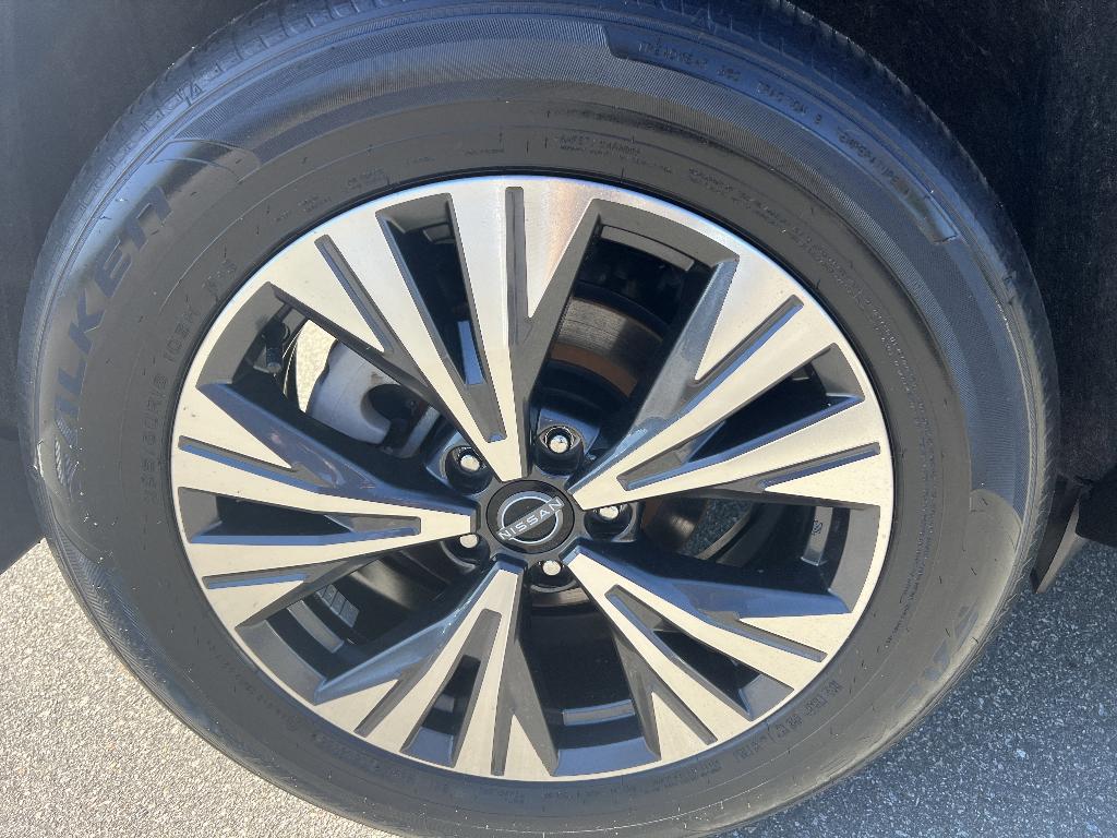 used 2021 Nissan Rogue car, priced at $20,488