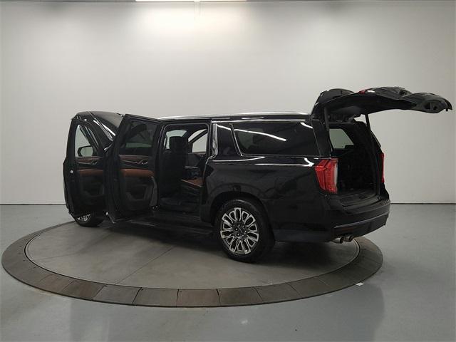 used 2023 GMC Yukon XL car, priced at $81,798