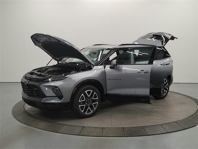 new 2025 Chevrolet Blazer car, priced at $44,165