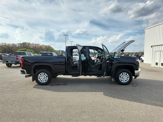 used 2022 Chevrolet Silverado 2500 car, priced at $57,673