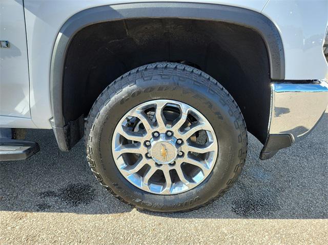 used 2024 Chevrolet Silverado 2500 car, priced at $69,635