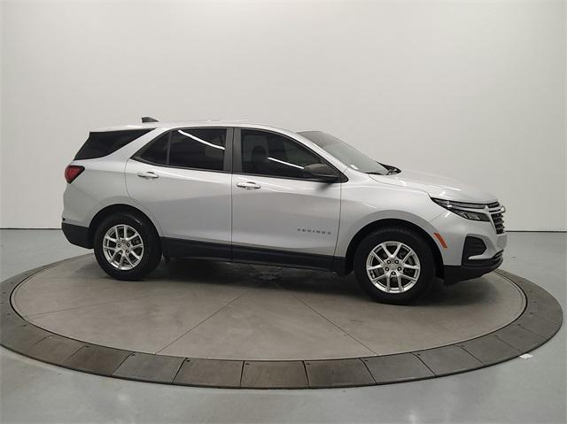 used 2022 Chevrolet Equinox car, priced at $21,375