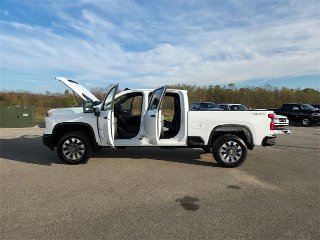 new 2025 Chevrolet Silverado 2500 car, priced at $56,571