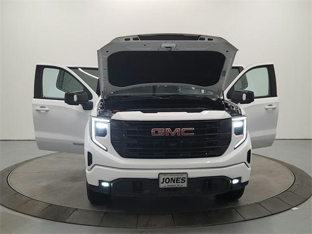 used 2023 GMC Sierra 1500 car, priced at $46,842