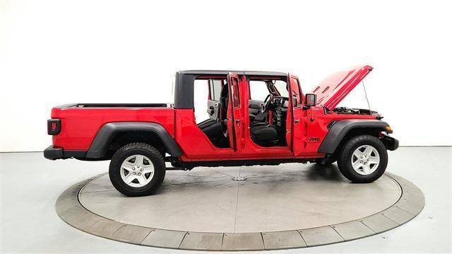 used 2023 Jeep Gladiator car, priced at $27,986
