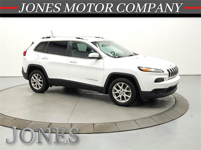 used 2018 Jeep Cherokee car, priced at $11,187