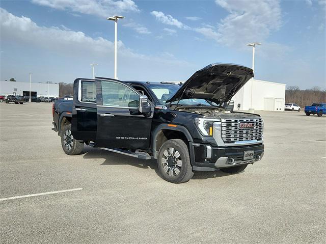 used 2024 GMC Sierra 2500 car, priced at $71,987