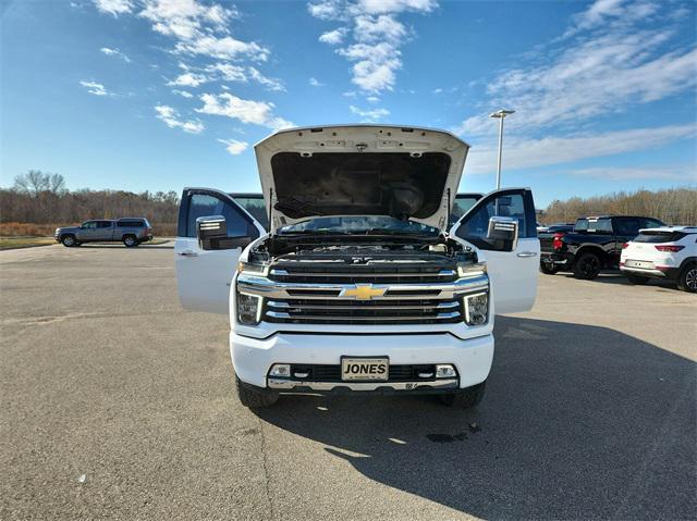 used 2022 Chevrolet Silverado 2500 car, priced at $57,435