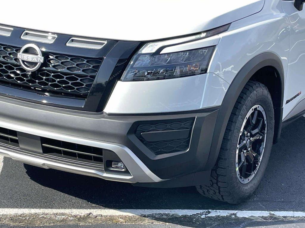 new 2025 Nissan Pathfinder car, priced at $38,657