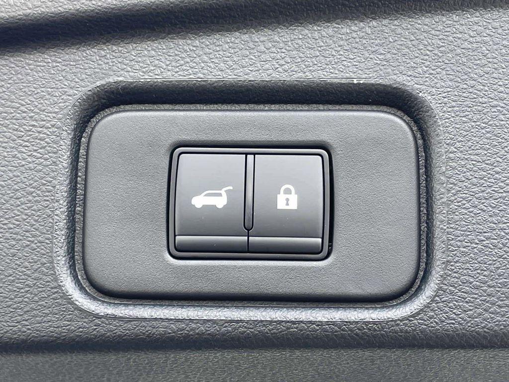 new 2025 Nissan Pathfinder car, priced at $38,657