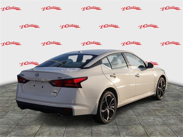 new 2025 Nissan Altima car, priced at $30,987