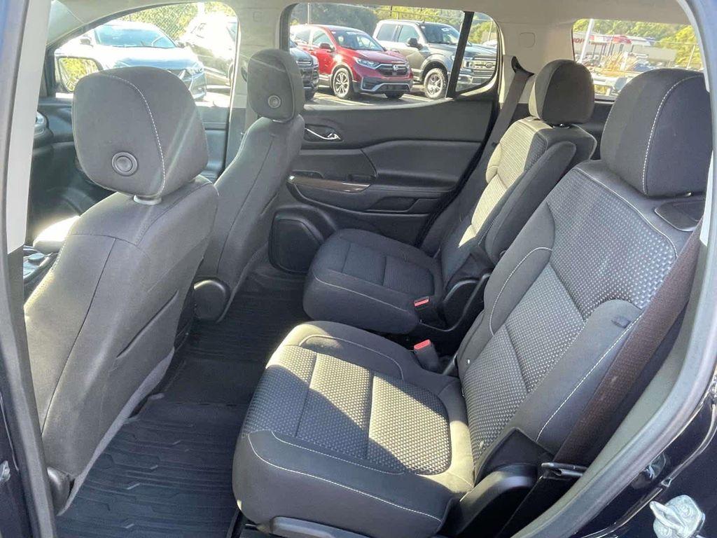 used 2022 GMC Acadia car, priced at $28,899