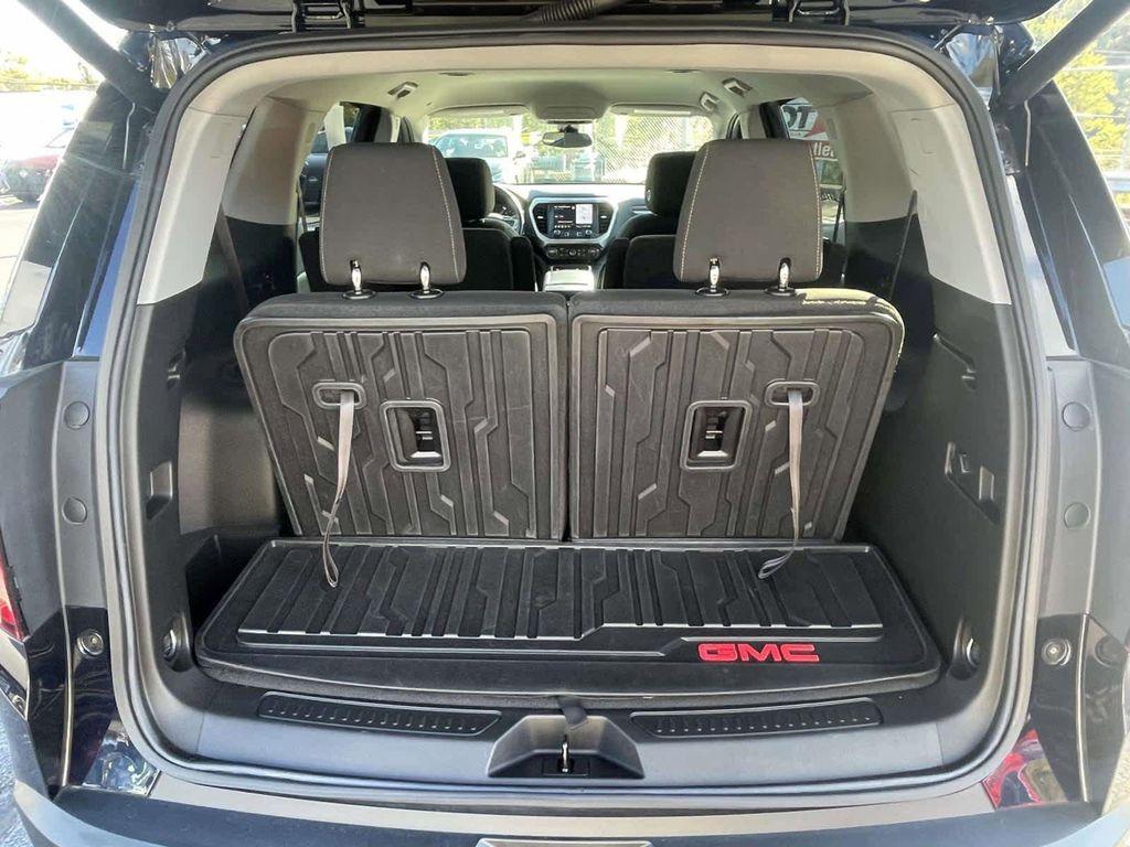 used 2022 GMC Acadia car, priced at $28,899