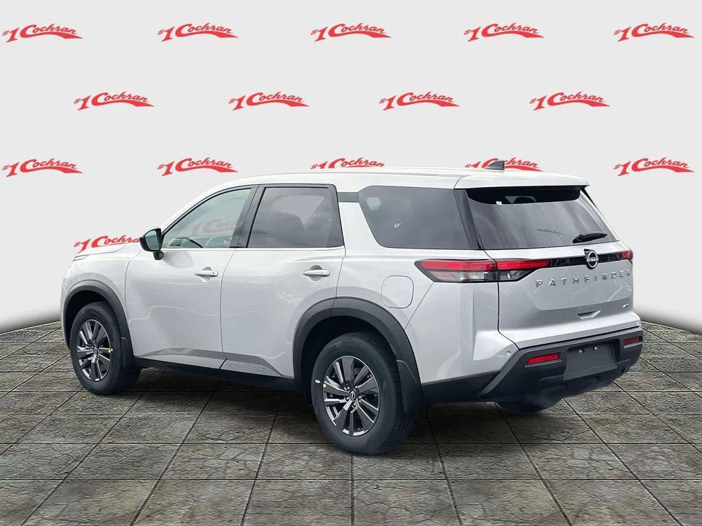 new 2025 Nissan Pathfinder car, priced at $32,862