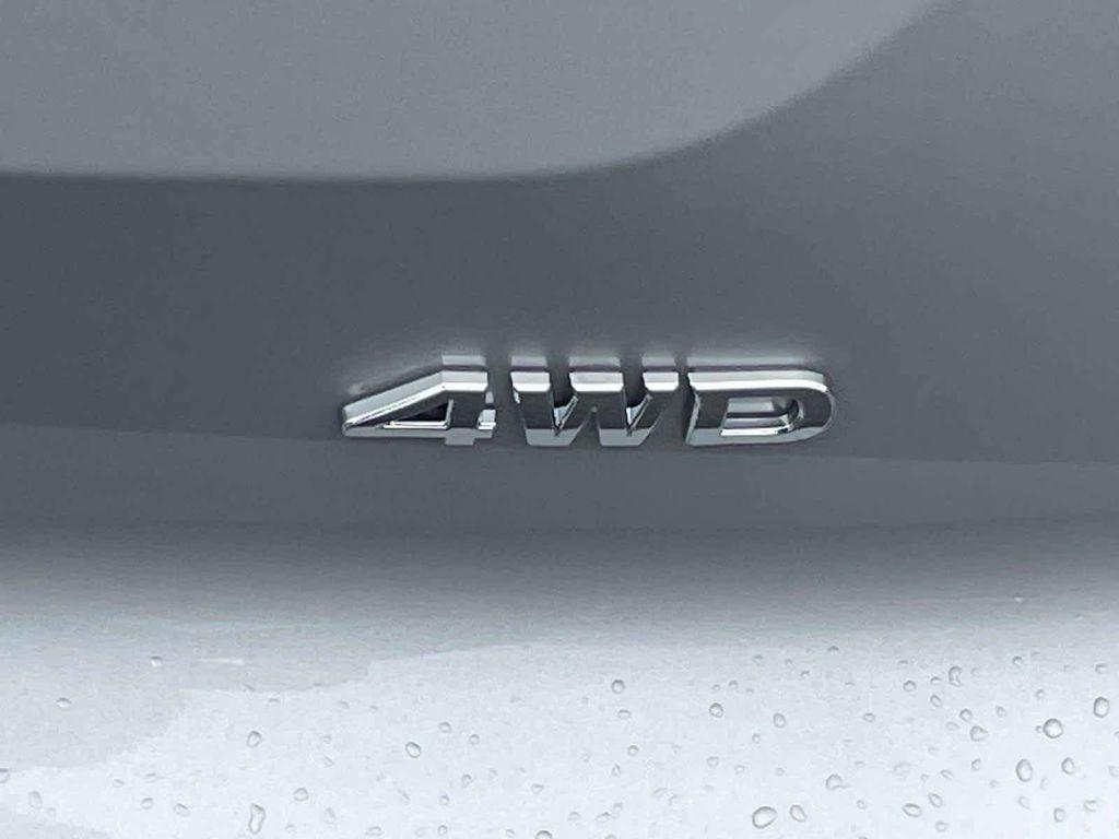 new 2025 Nissan Pathfinder car, priced at $32,862