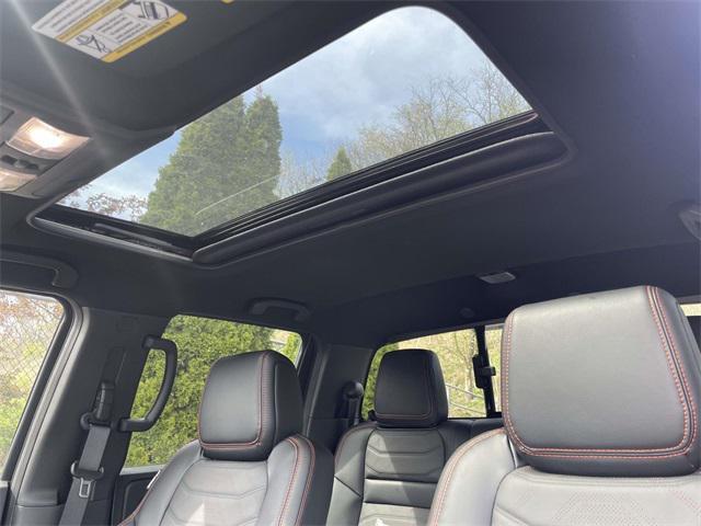new 2025 Nissan Frontier car, priced at $48,869