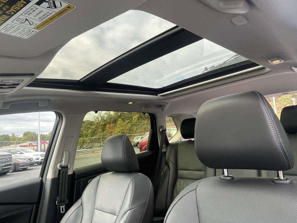 used 2024 Nissan Rogue car, priced at $33,998