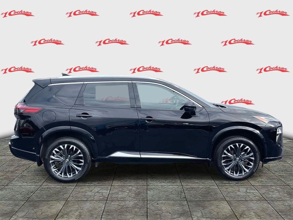 used 2024 Nissan Rogue car, priced at $33,998