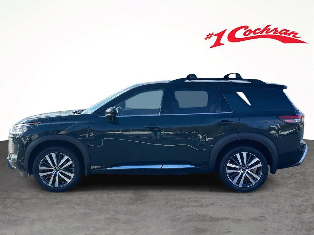 used 2022 Nissan Pathfinder car, priced at $35,067