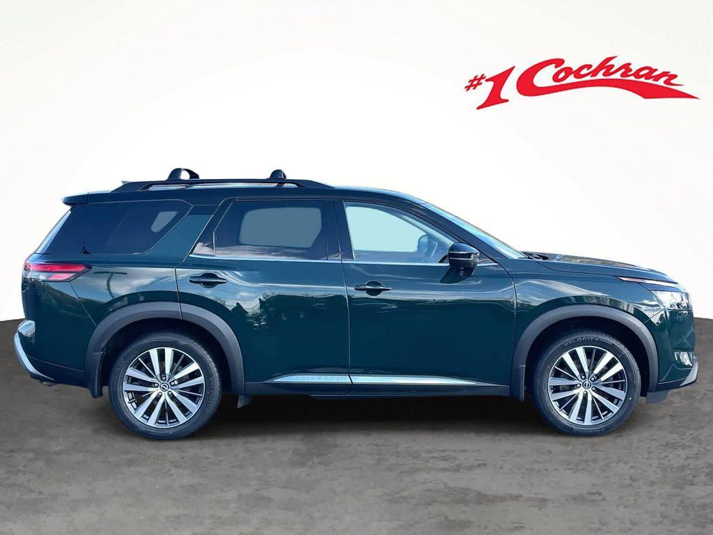 used 2022 Nissan Pathfinder car, priced at $35,067