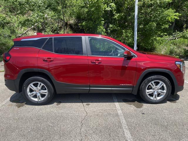 used 2022 GMC Terrain car, priced at $23,909