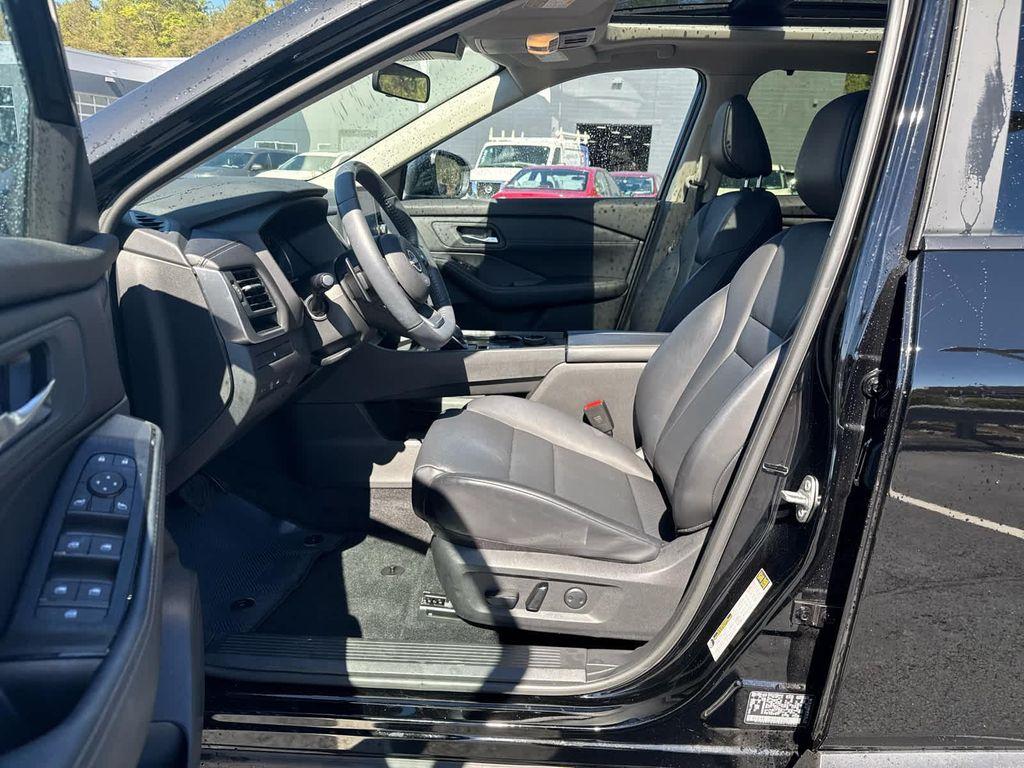 used 2024 Nissan Rogue car, priced at $28,995