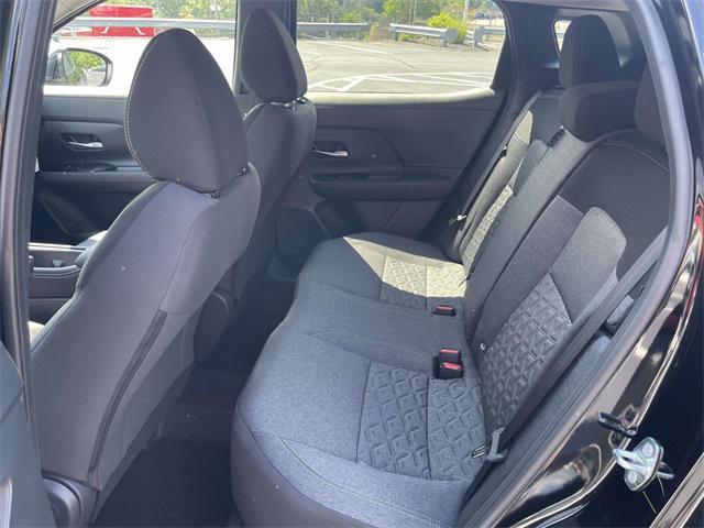 new 2025 Nissan Kicks car, priced at $26,017