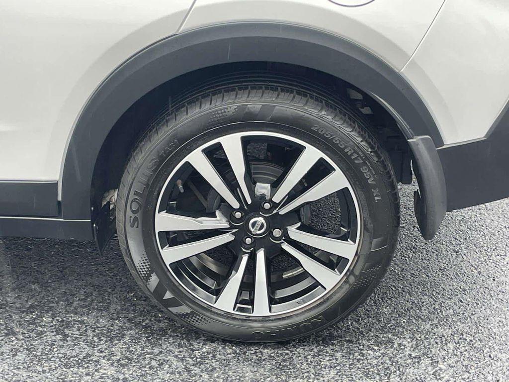 used 2018 Nissan Kicks car, priced at $13,624