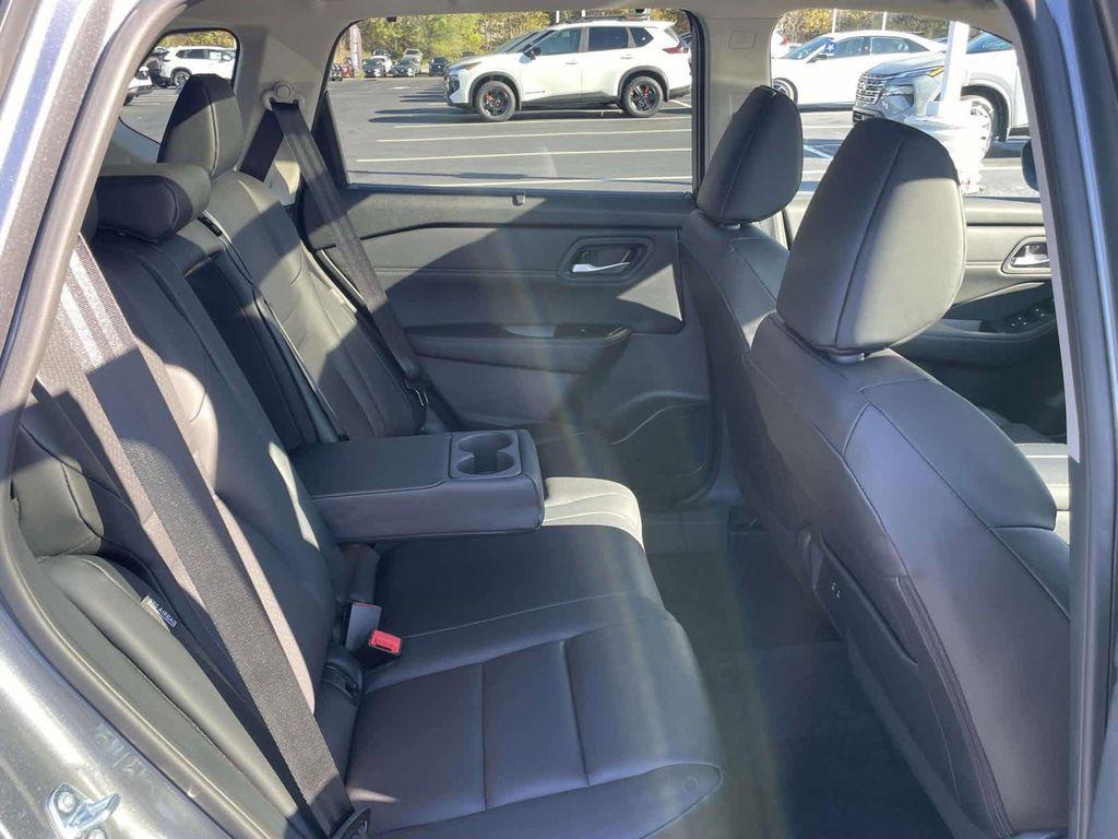 new 2026 Nissan Rogue car, priced at $33,035