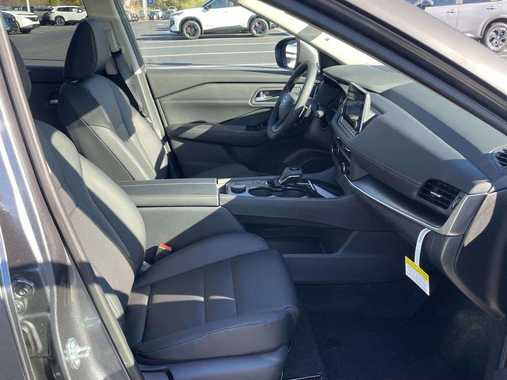 new 2026 Nissan Rogue car, priced at $33,035