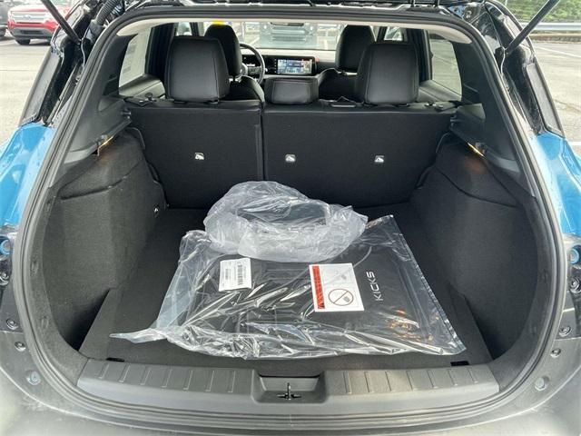 new 2025 Nissan Kicks car, priced at $30,033