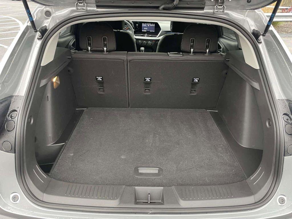 used 2025 Chevrolet Trax car, priced at $21,221