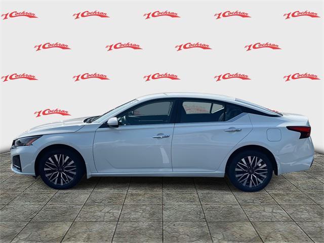 used 2023 Nissan Altima car, priced at $24,172