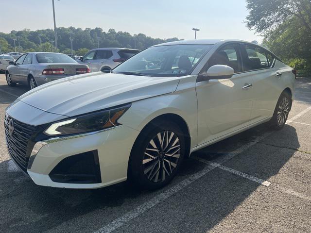 used 2023 Nissan Altima car, priced at $24,172