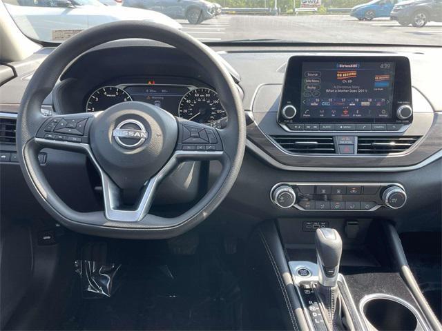 used 2023 Nissan Altima car, priced at $24,172
