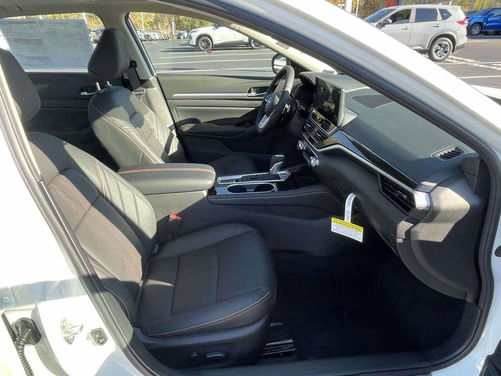 new 2025 Nissan Altima car, priced at $32,560