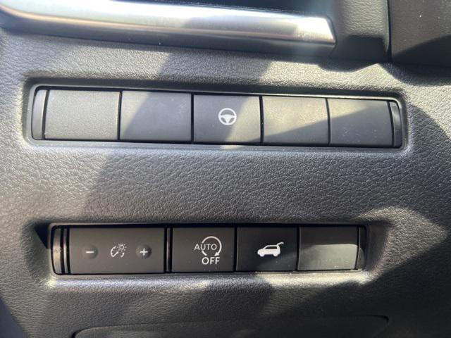 used 2023 Nissan Rogue car, priced at $31,147