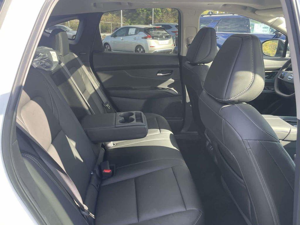 new 2025 Nissan Murano car, priced at $41,112