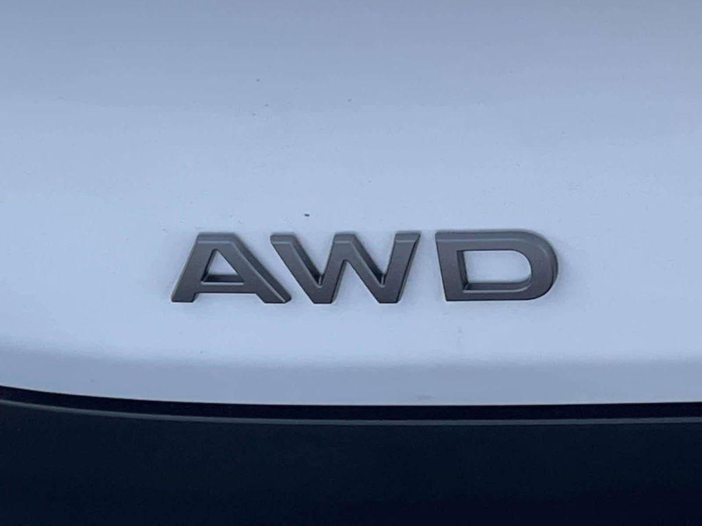 new 2025 Nissan Murano car, priced at $41,112